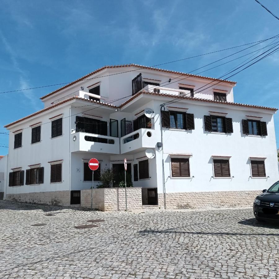 A Casa Na Foz ! West Is The Best ! Foz do Arelho Exterior photo